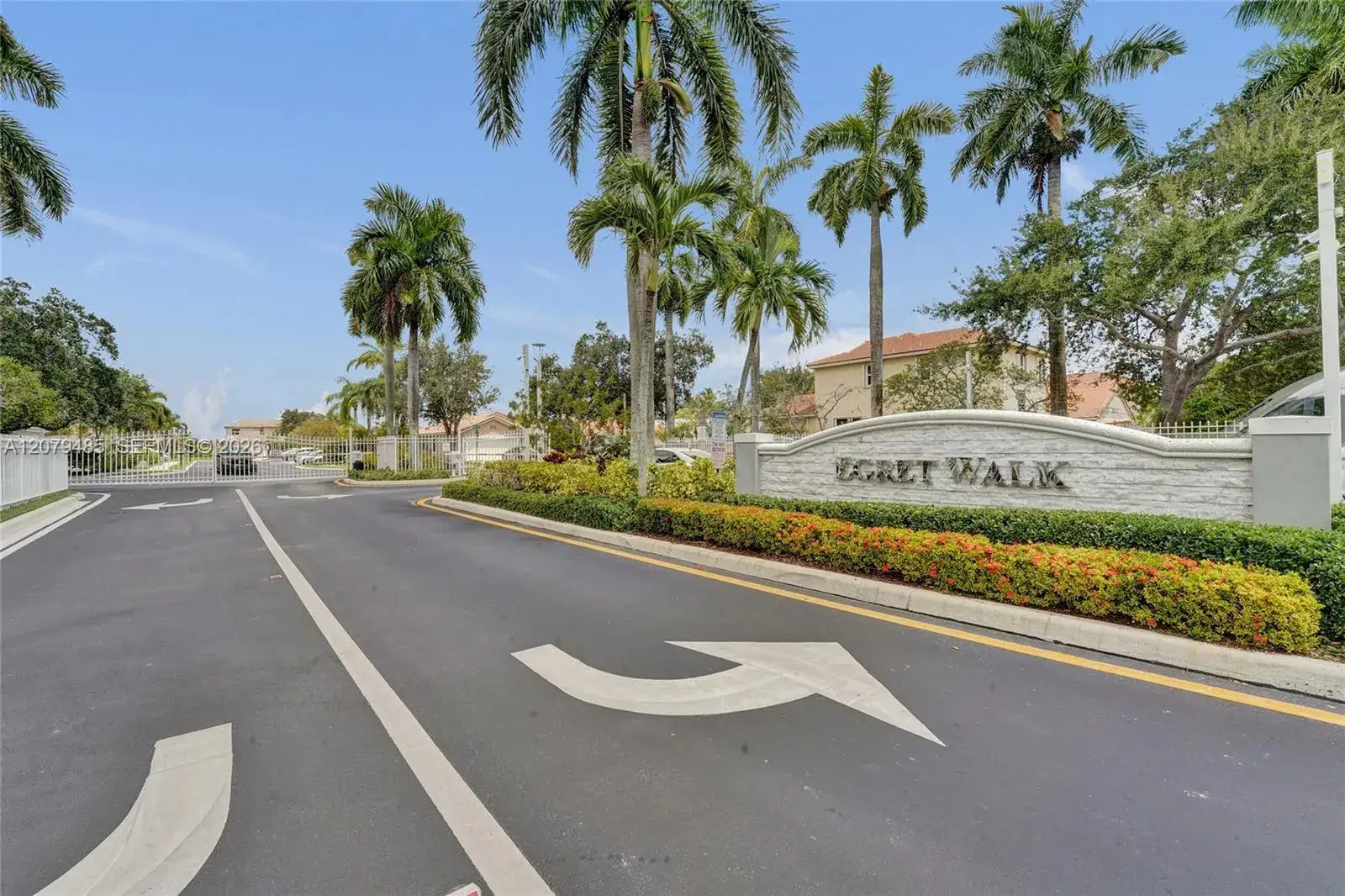 774 SW 120th Ave, Pembroke Pines FL 33025