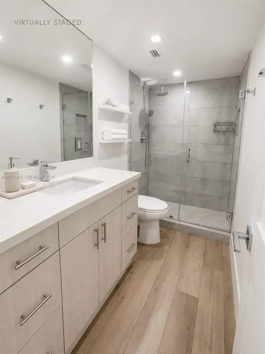 90 Edgewater Dr # 1101, Coral Gables FL 33133 photo 4