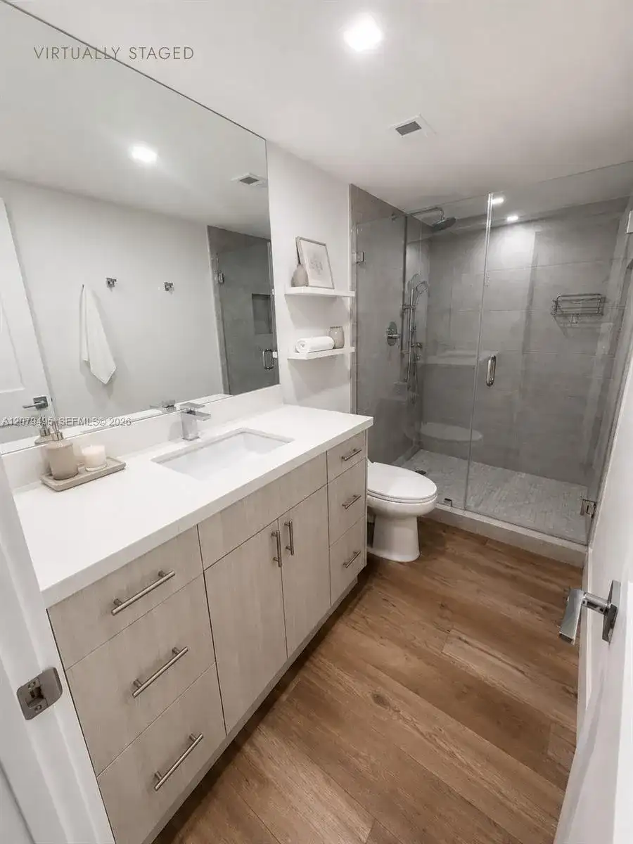 90 Edgewater Dr # 1101, Coral Gables FL 33133 photo 5