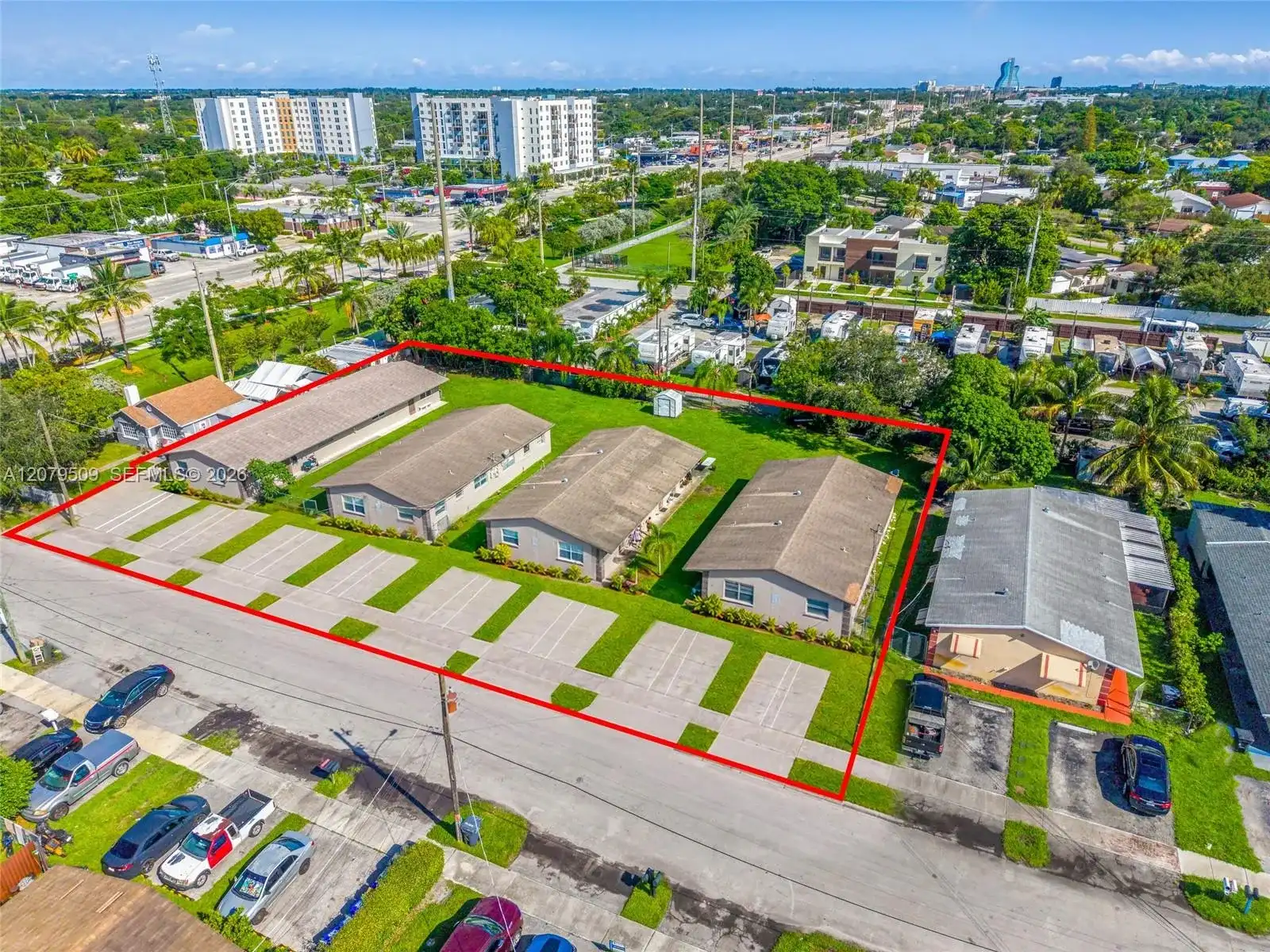 5921 Pierce St # 8, Hollywood FL 33021