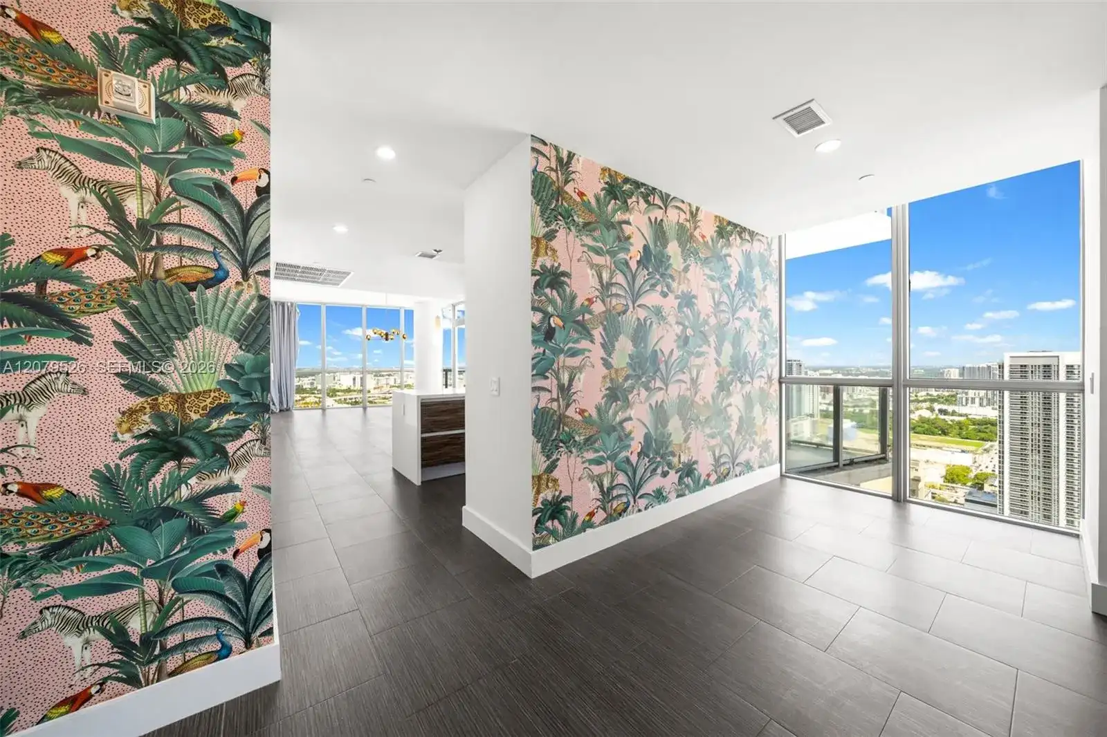 1100 Biscayne Blvd # 3805, Miami FL 33132 photo 5