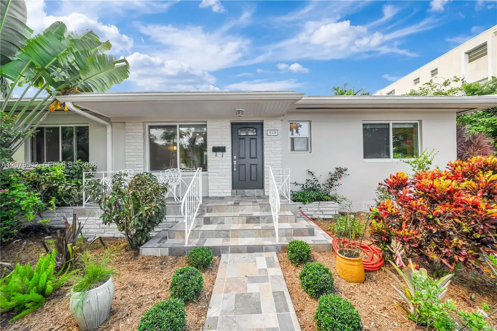 3145 Segovia St, Coral Gables FL 33134 photo 2