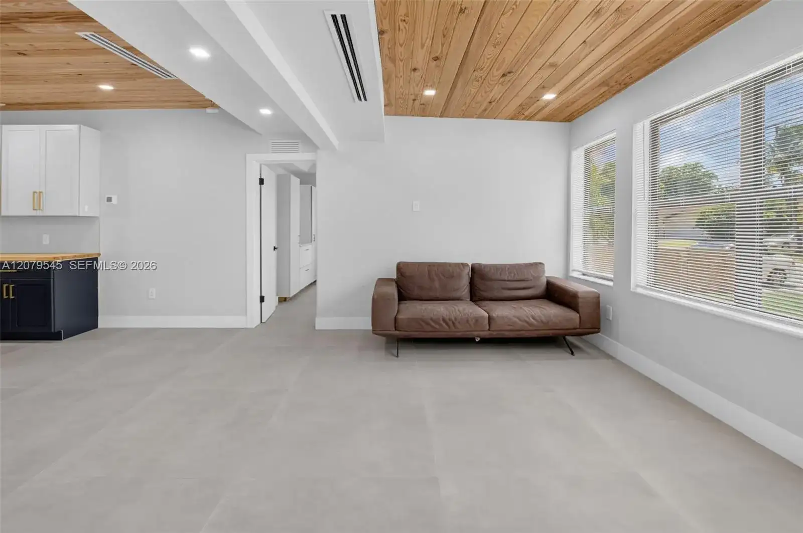 119 SW 4th Ave, Delray Beach FL 33444 photo 3