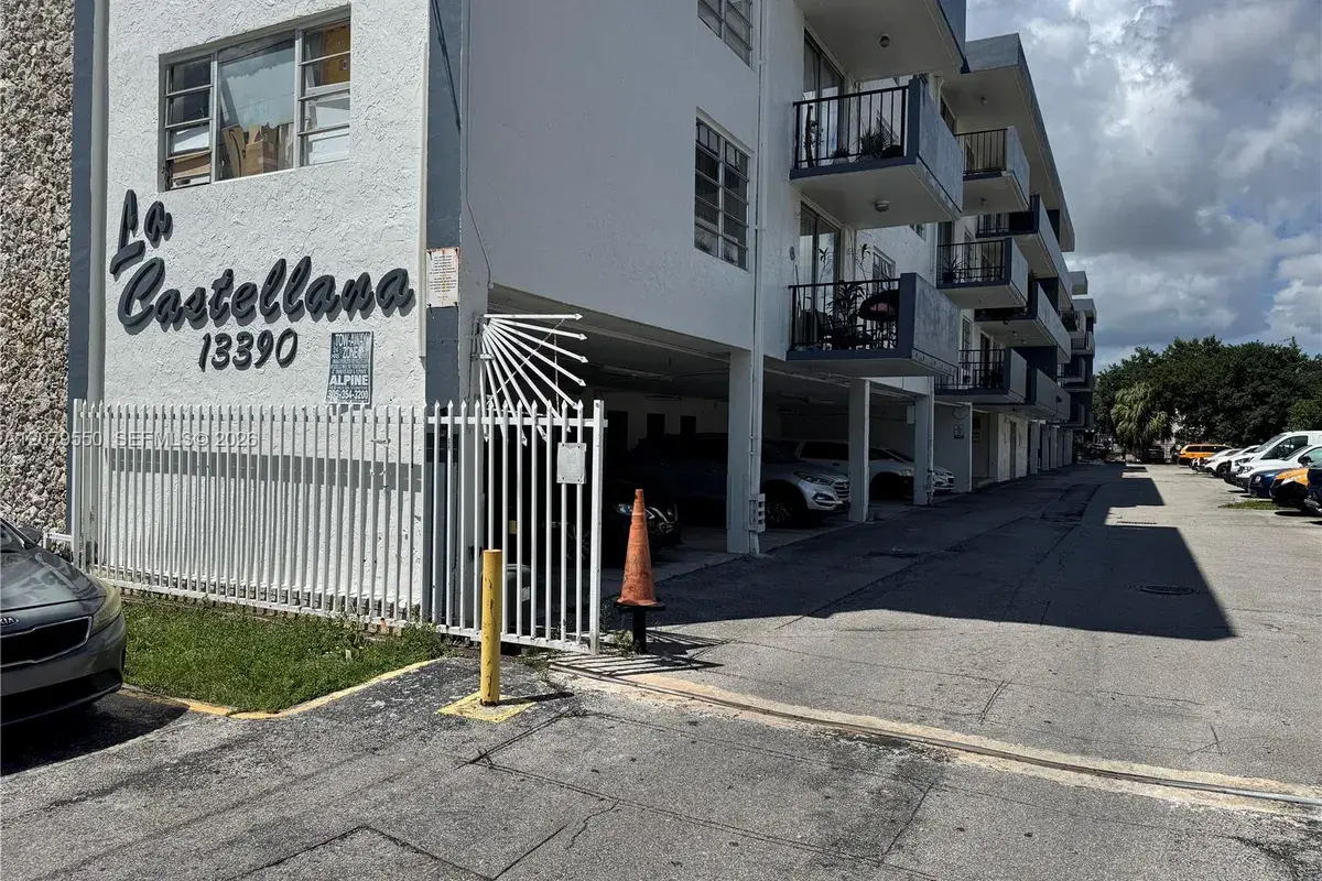 13390 NE 7th Ave # 214, North Miami FL 33161