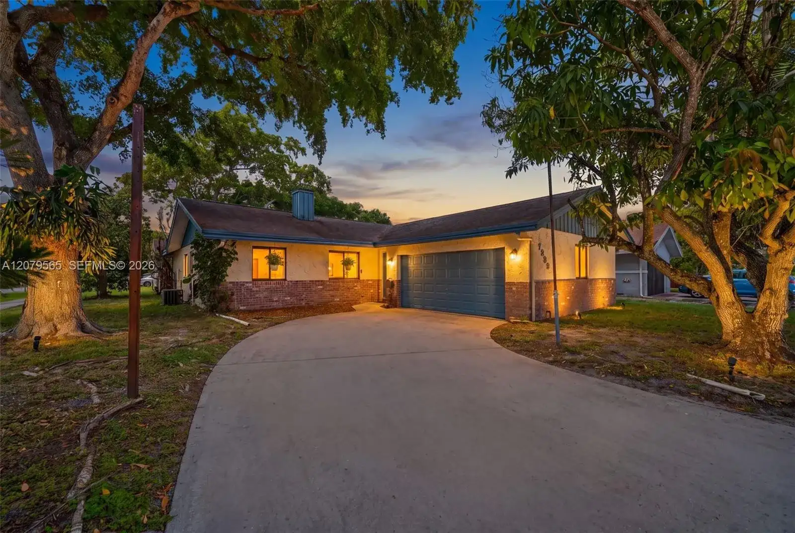 7508 SW 6th Ct, North Lauderdale FL 33068 photo 2