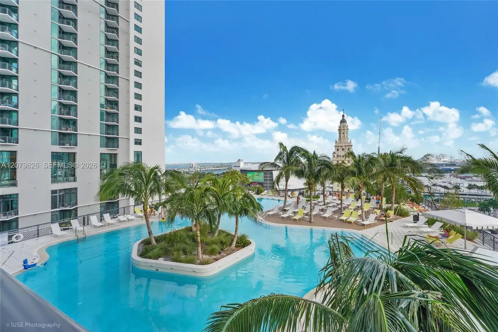 159 NE 6th St # 3303, Miami FL 33132 photo 3