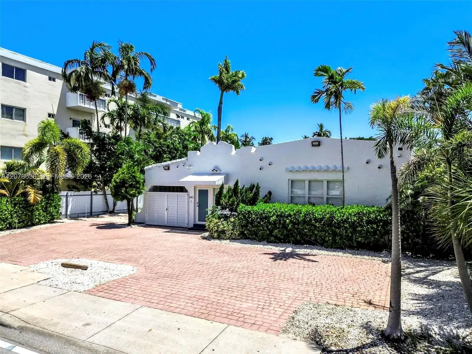 340 NE 125th St, North Miami FL 33161 photo 3