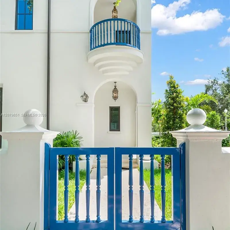 550 Malaga Ave # 1, Coral Gables FL 33134