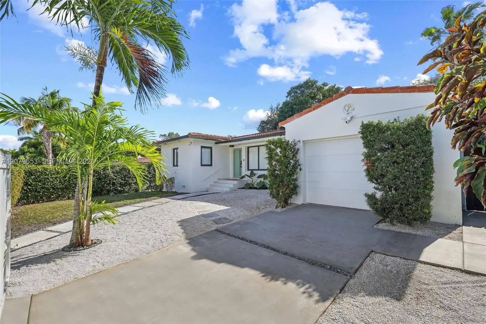 912 NE 82nd St, Miami FL 33138 photo 3
