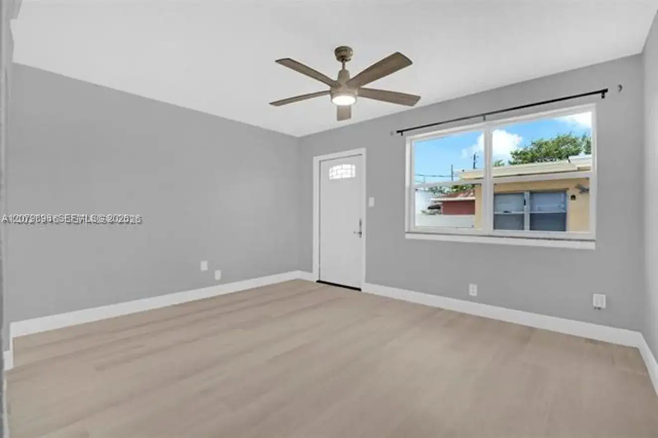 369 Phippen Waiters Rd, Dania Beach FL 33004 photo 3
