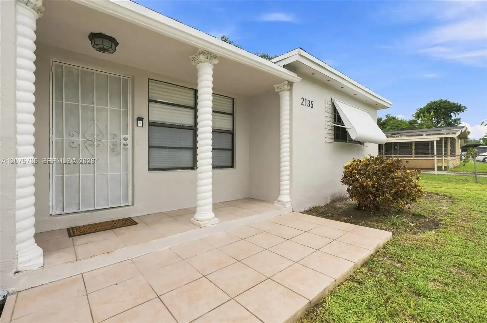 2135 NW 129th St, Miami FL 33167 photo 4