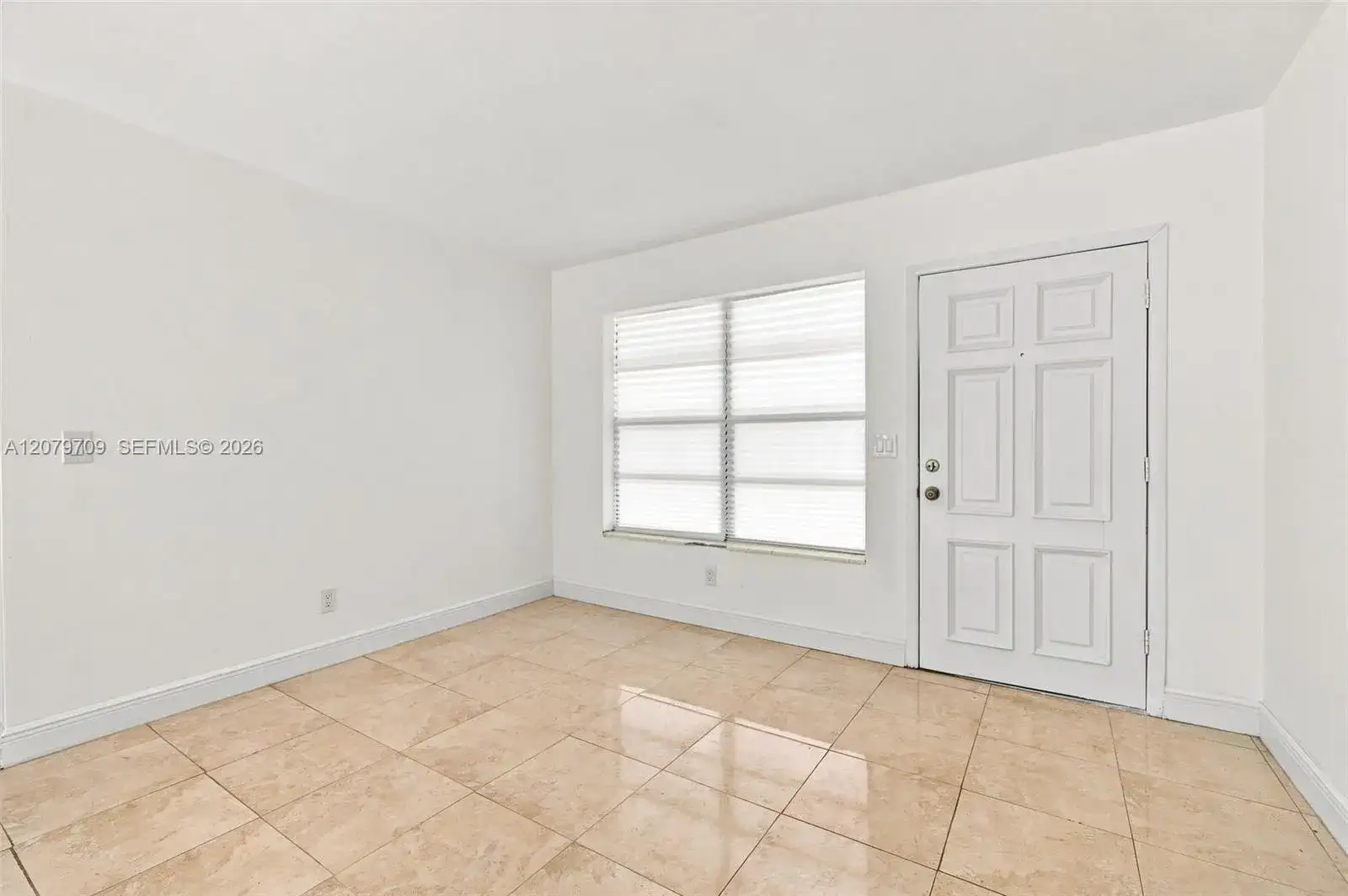 2135 NW 129th St, Miami FL 33167 photo 5
