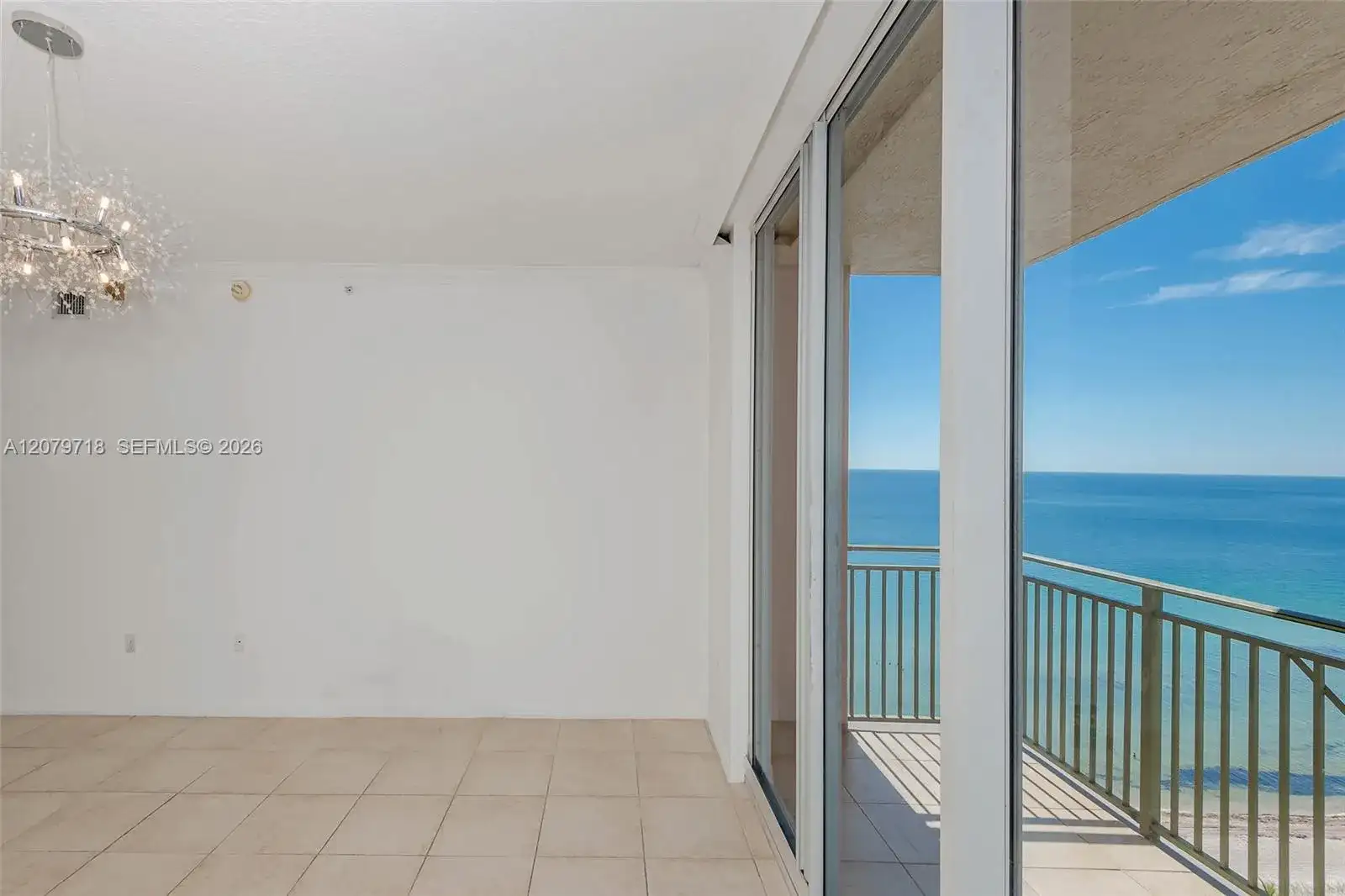 2080 S Ocean Dr, Hallandale Beach FL 33009 photo 2