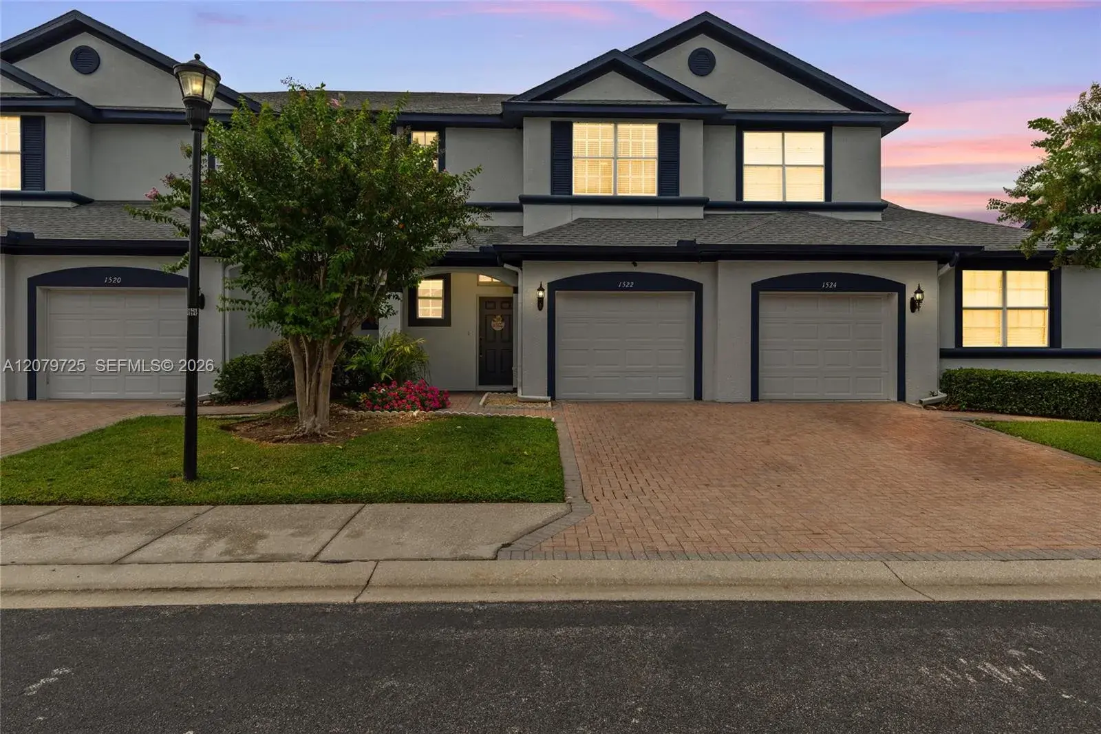 1522 Summergate Dr, Brandon FL 33594