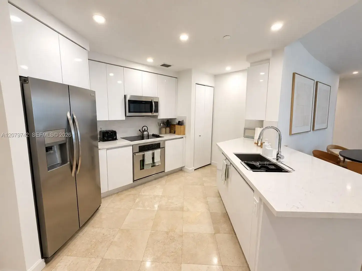 705 Crandon Blvd # 506, Key Biscayne FL 33149 photo 2
