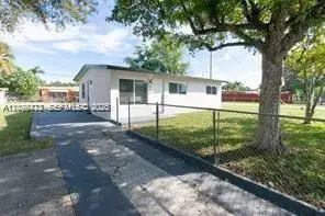 916 SW 24th Ave # 0, Fort Lauderdale FL 33312
