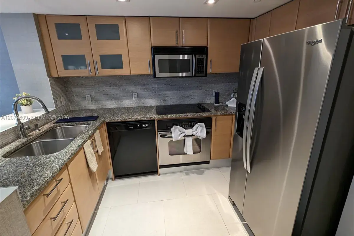 2101 Brickell Ave # 1104, Miami FL 33129