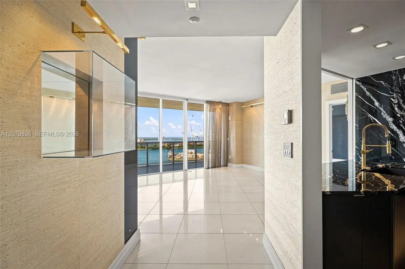 400 Alton Rd # 1804, Miami Beach FL 33139 photo 2
