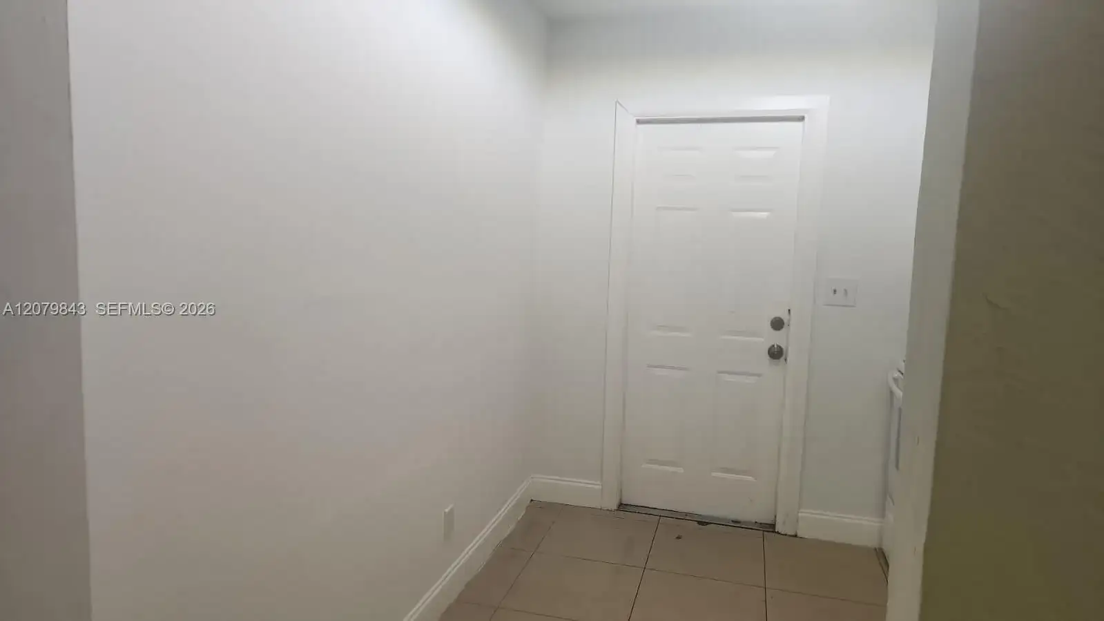 2736 NW 15th Ct # 2, Fort Lauderdale FL 33311 photo 3