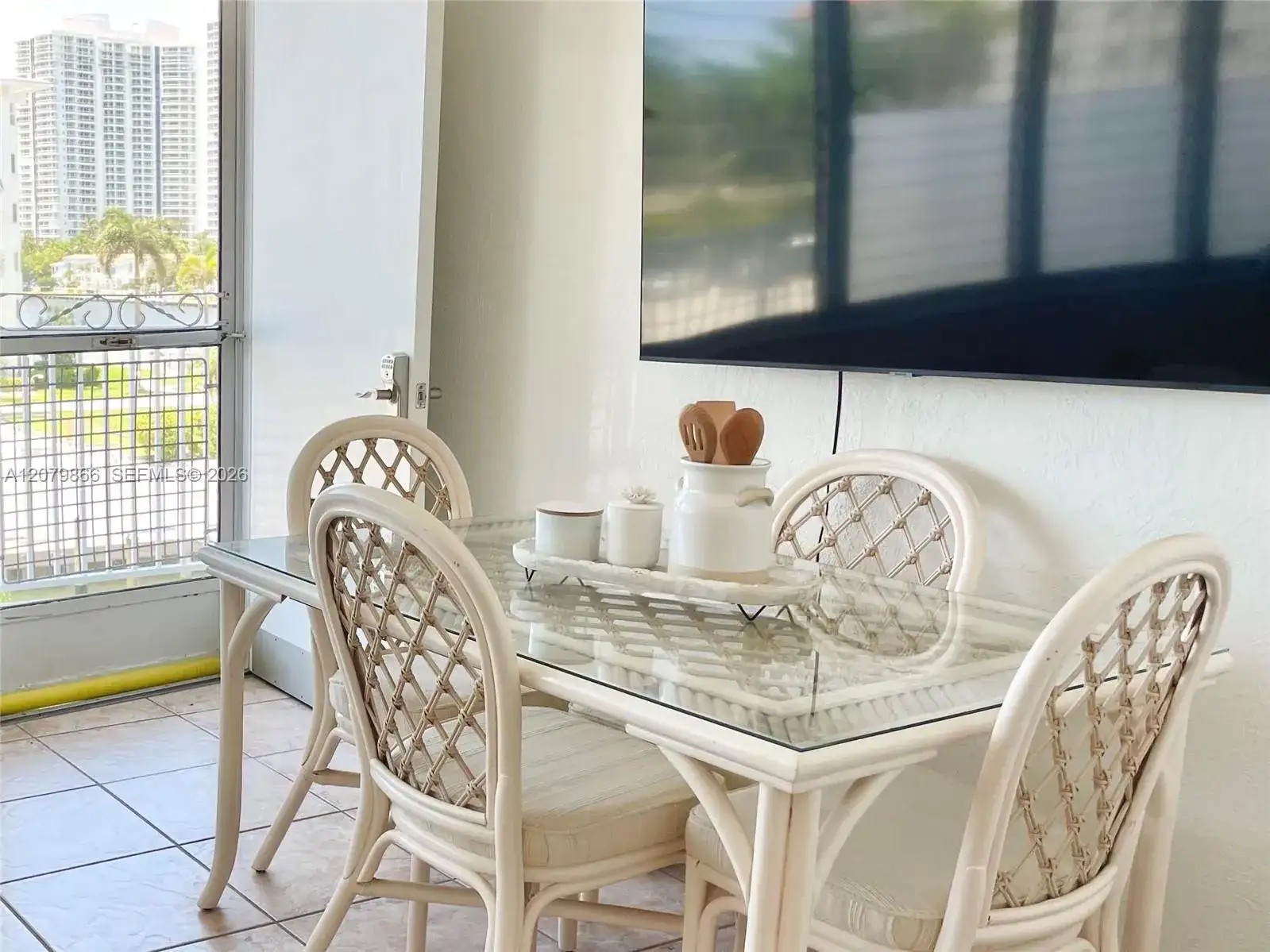 3177 S Ocean Dr # 321, Hallandale Beach FL 33009 photo 4