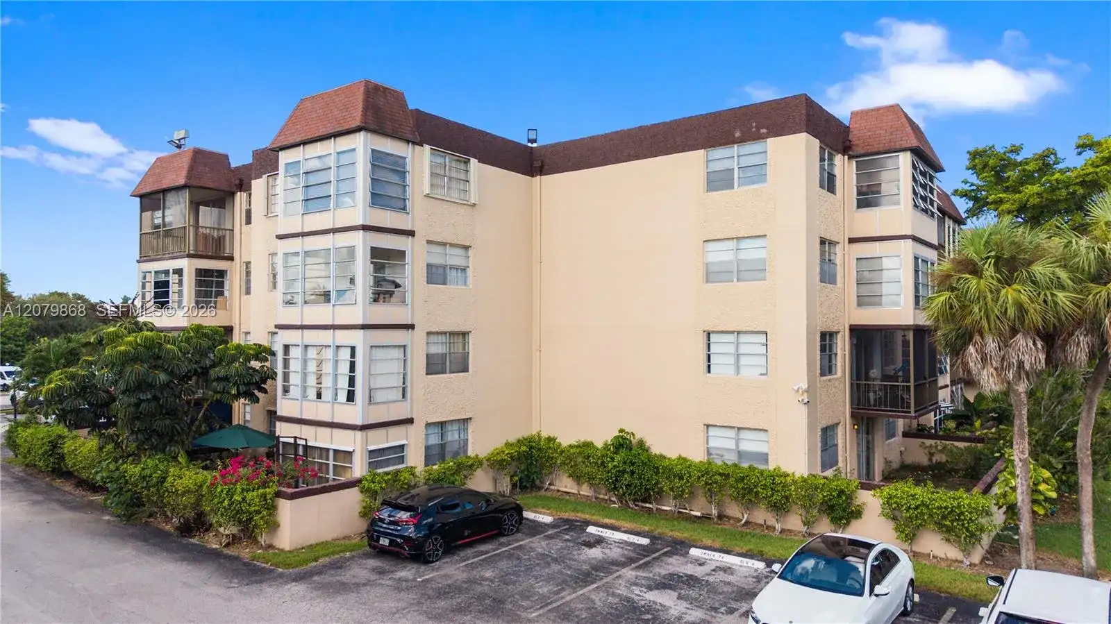 7300 NW 17th St # 310, Plantation FL 33313 photo 2