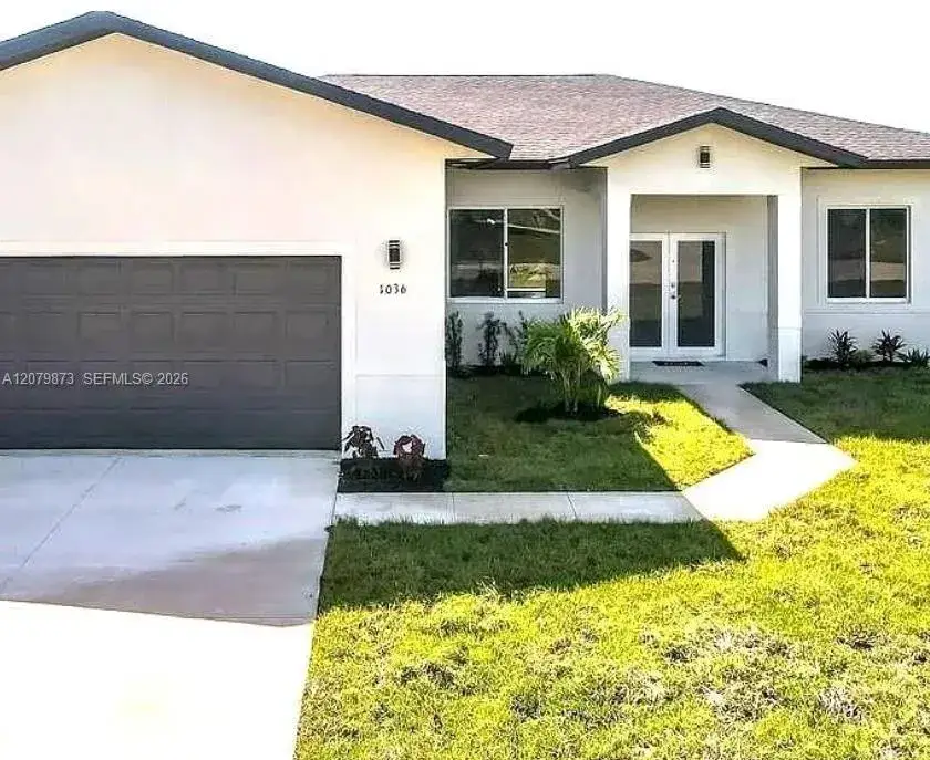 1036 CAPETOWN, Lehigh Acres FL 33974