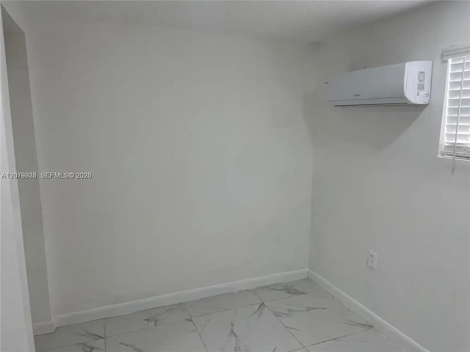 760 NE 168th St # 2, North Miami Beach FL 33162 photo 5