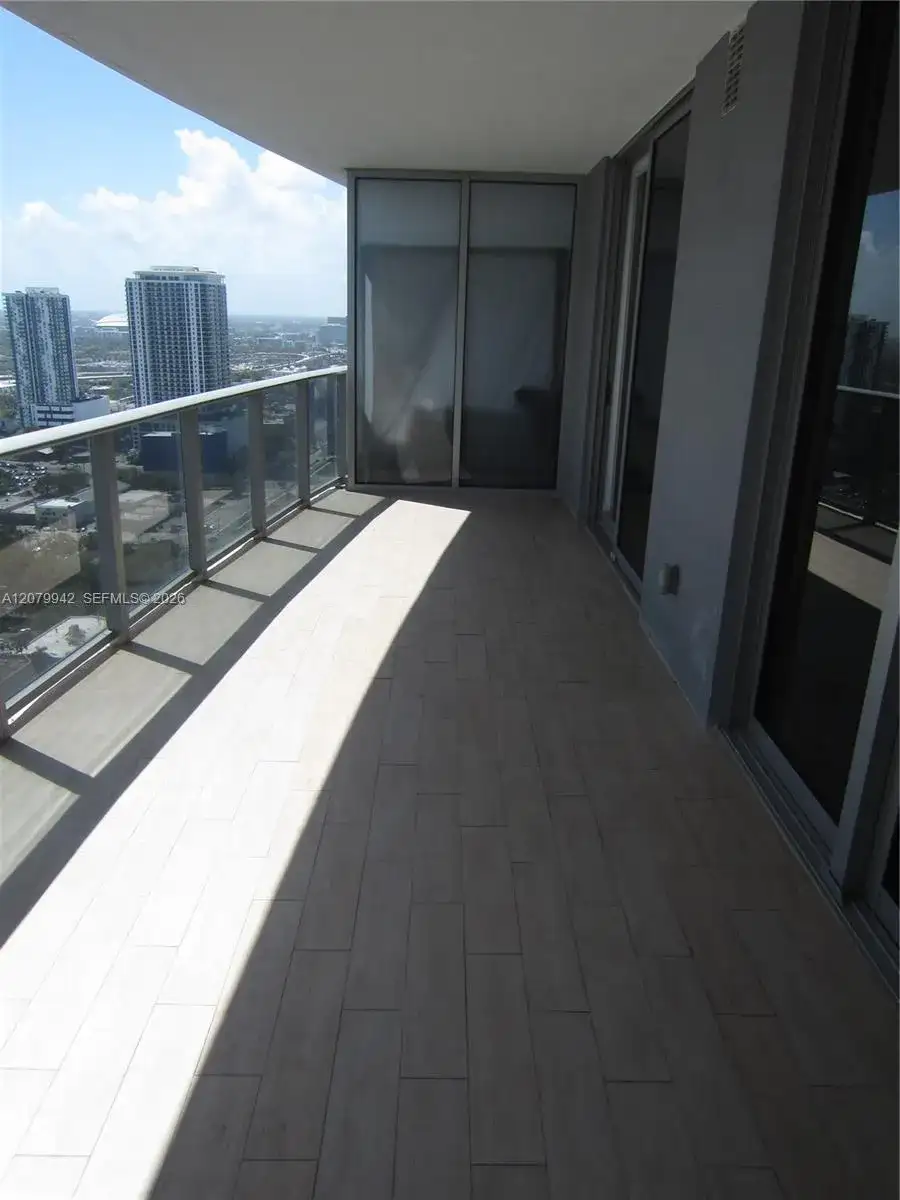 488 NE 18th St # 3404, Miami FL 33132 photo 3