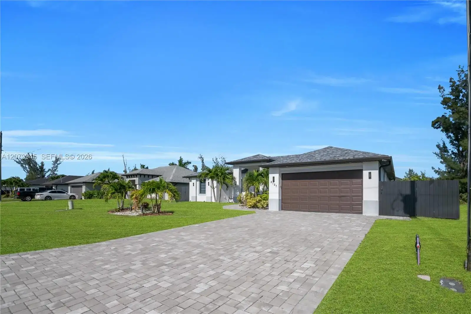 2127 SW 17TH PL, Cape Coral FL 33991 photo 4