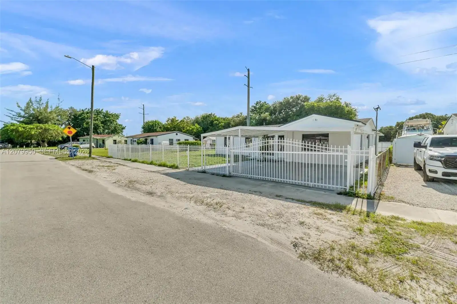 15770 NW 18th Pl, Miami Gardens FL 33054 photo 3