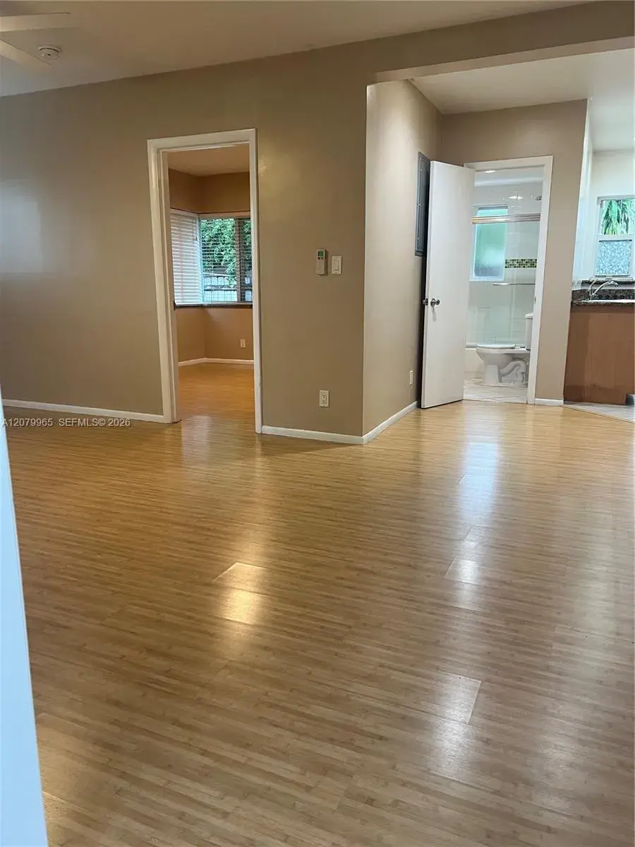 225 SE 16th Ave # 5, Fort Lauderdale FL 33301