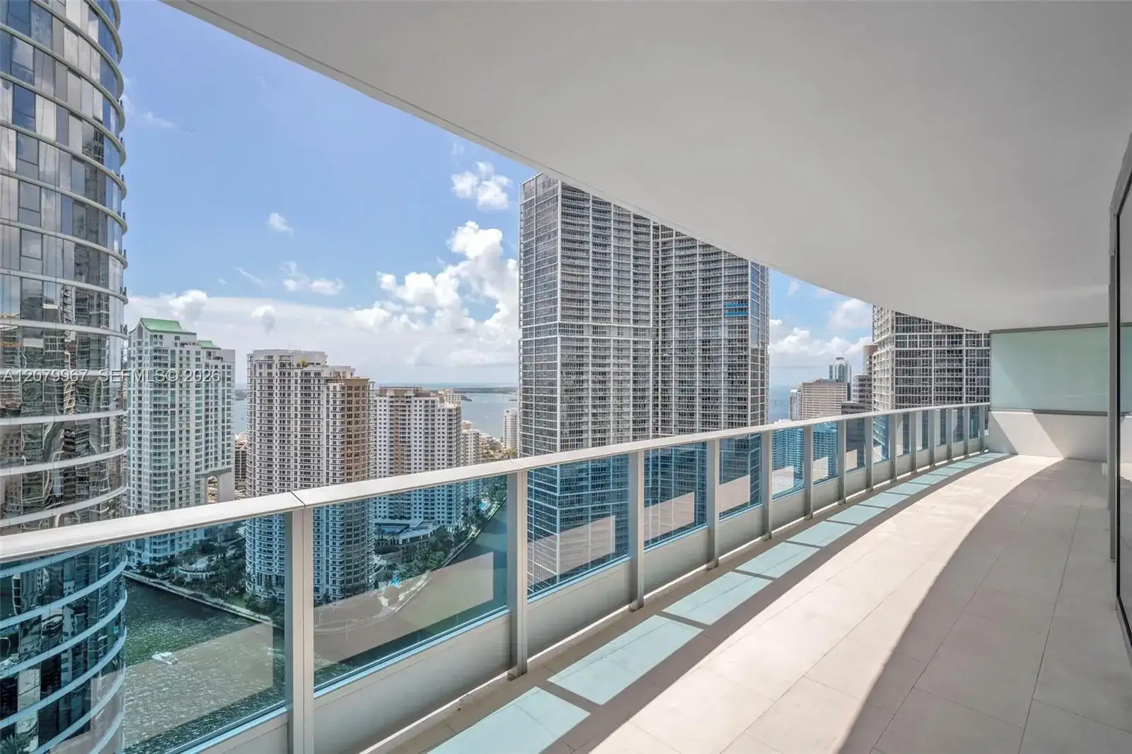 200 Biscayne Boulevard Way # 3703, Miami FL 33131 photo 3