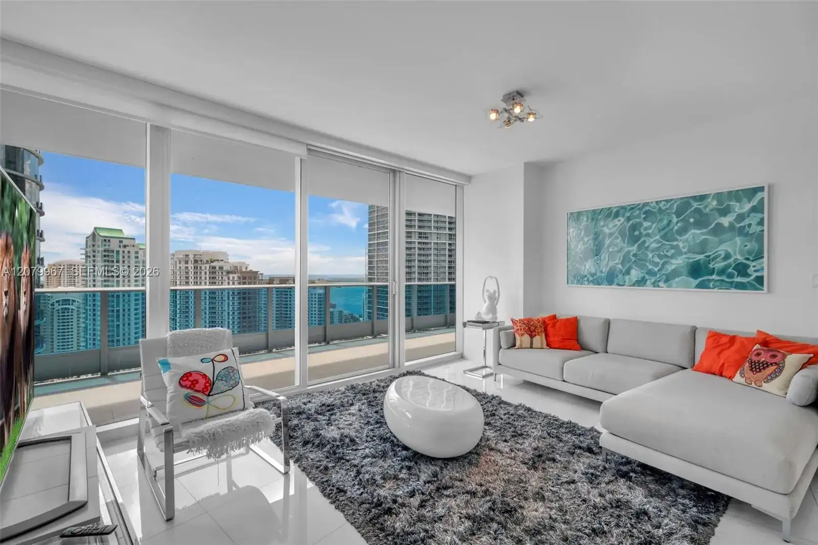200 Biscayne Boulevard Way # 3703, Miami FL 33131 photo 4