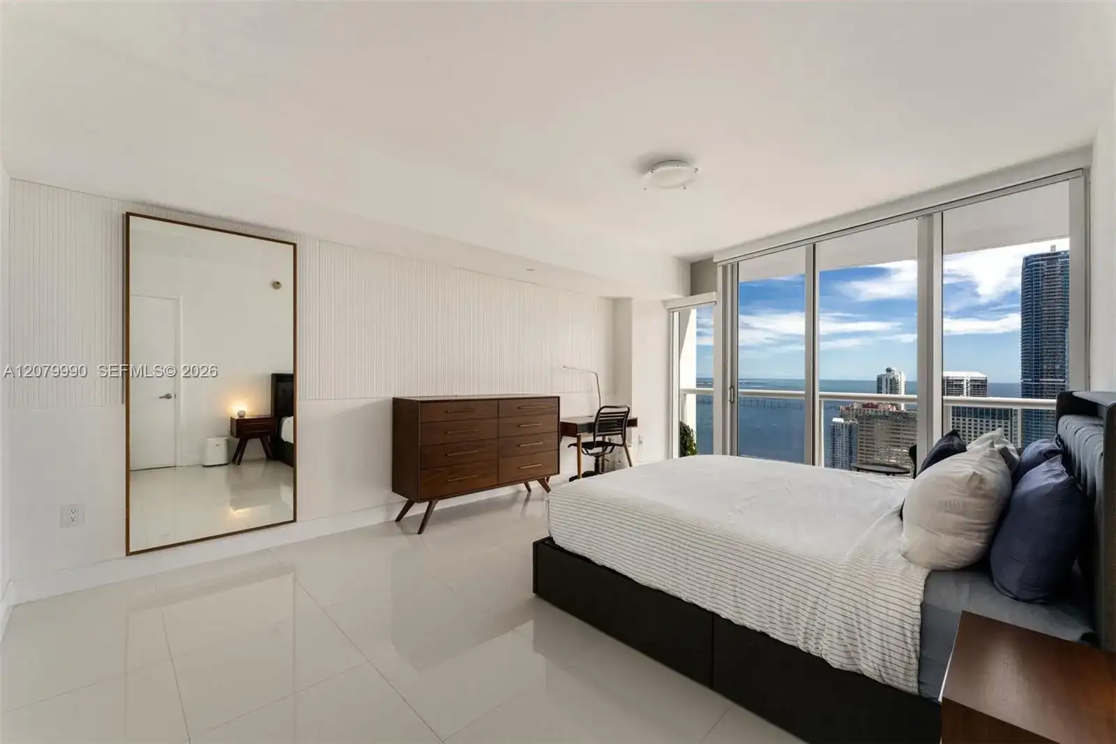 495 Brickell Ave # 4709, Miami FL 33131 photo 4
