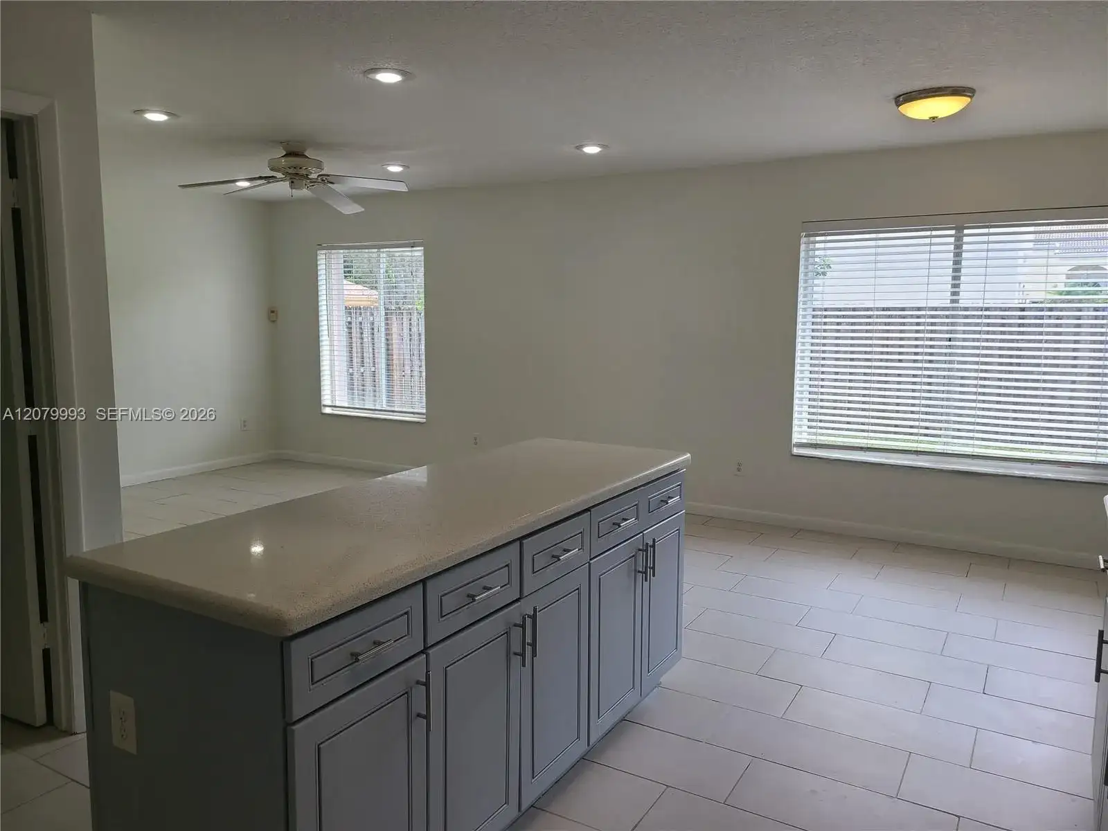 8820 SW 13th St, Pembroke Pines FL 33025 photo 5