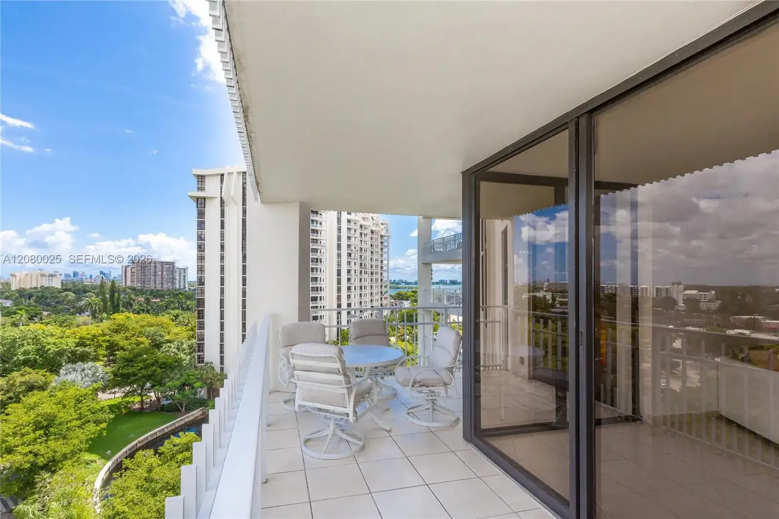 2000 Towerside Ter # 1103, Miami FL 33138 photo 3