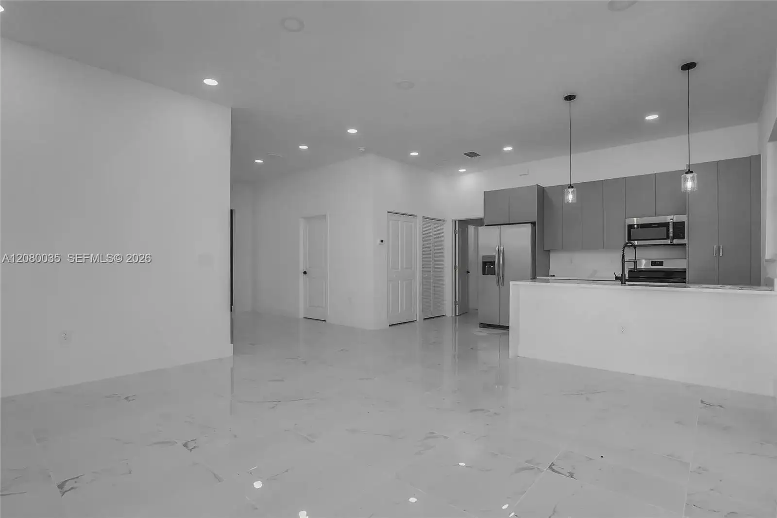 2035 NE 9th Ave, Cape Coral FL 33909 photo 5
