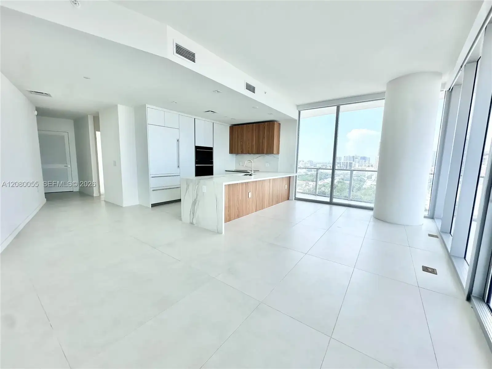 1400 Biscayne Blvd # 1506, Miami FL 33132 photo 5