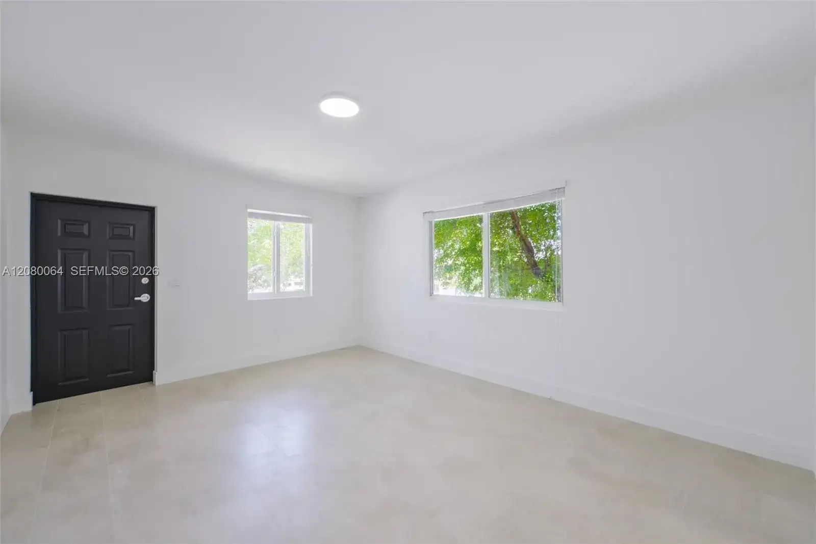 505 SW 7th Ct # 5, Miami FL 33130 photo 4