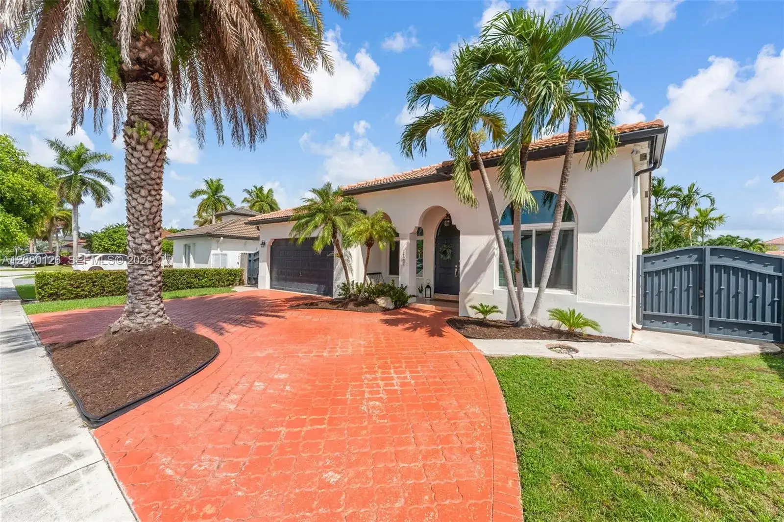 14221 SW 28th St, Miami FL 33175 photo 2
