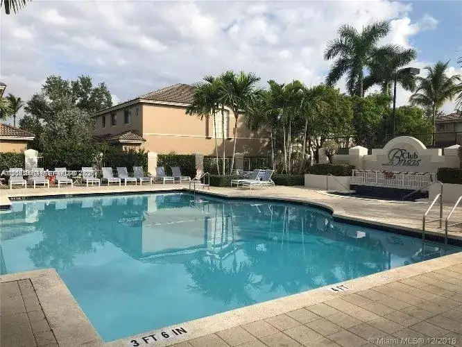 5737 NW 114th Path # 111, Doral FL 33178 photo 2
