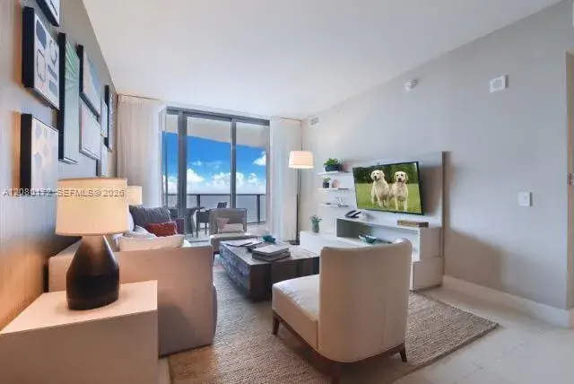 4111 S Ocean Dr # 2010, Hollywood FL 33019