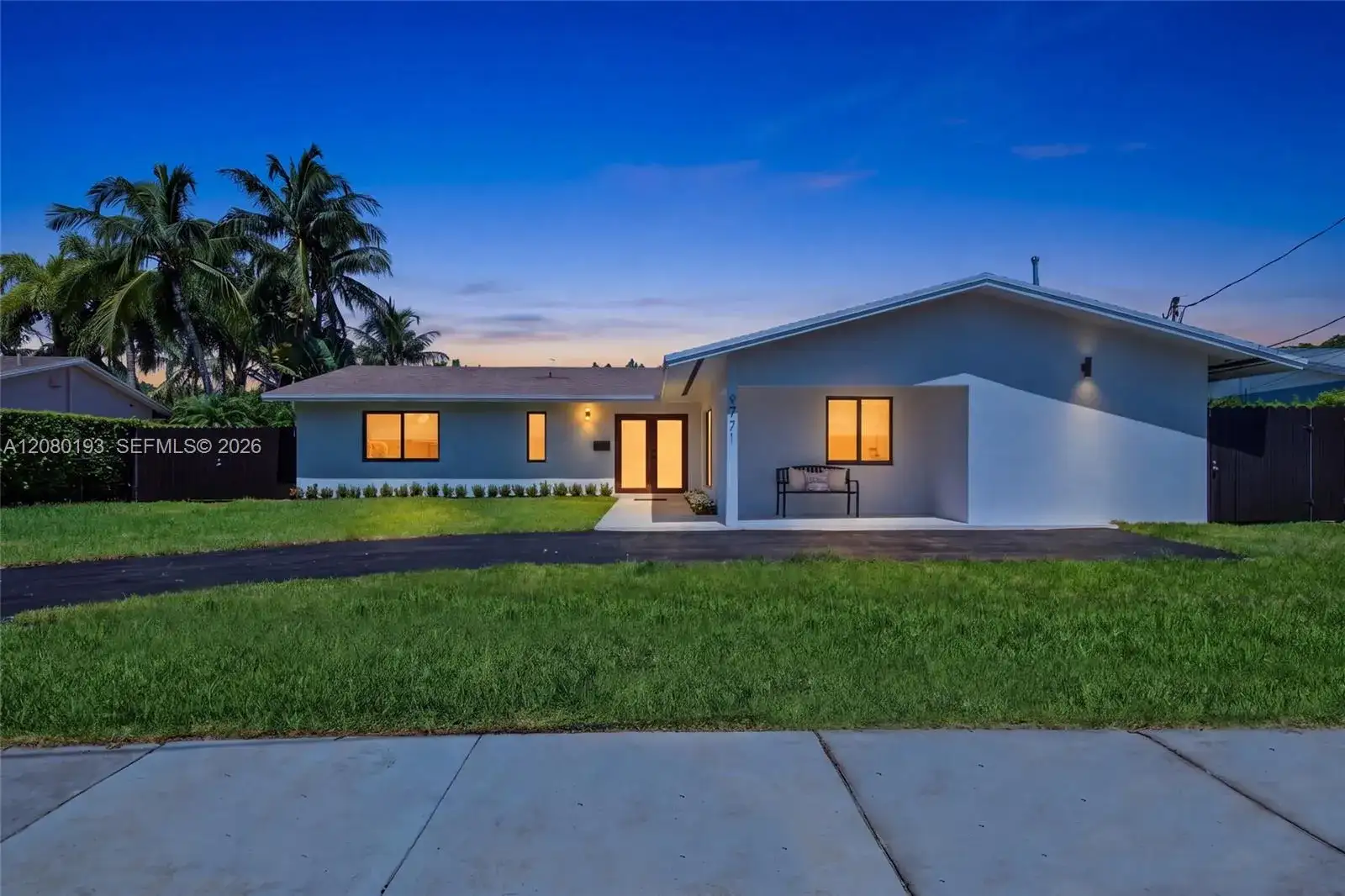 9771 Bel Aire Dr, Cutler Bay FL 33157 photo 2