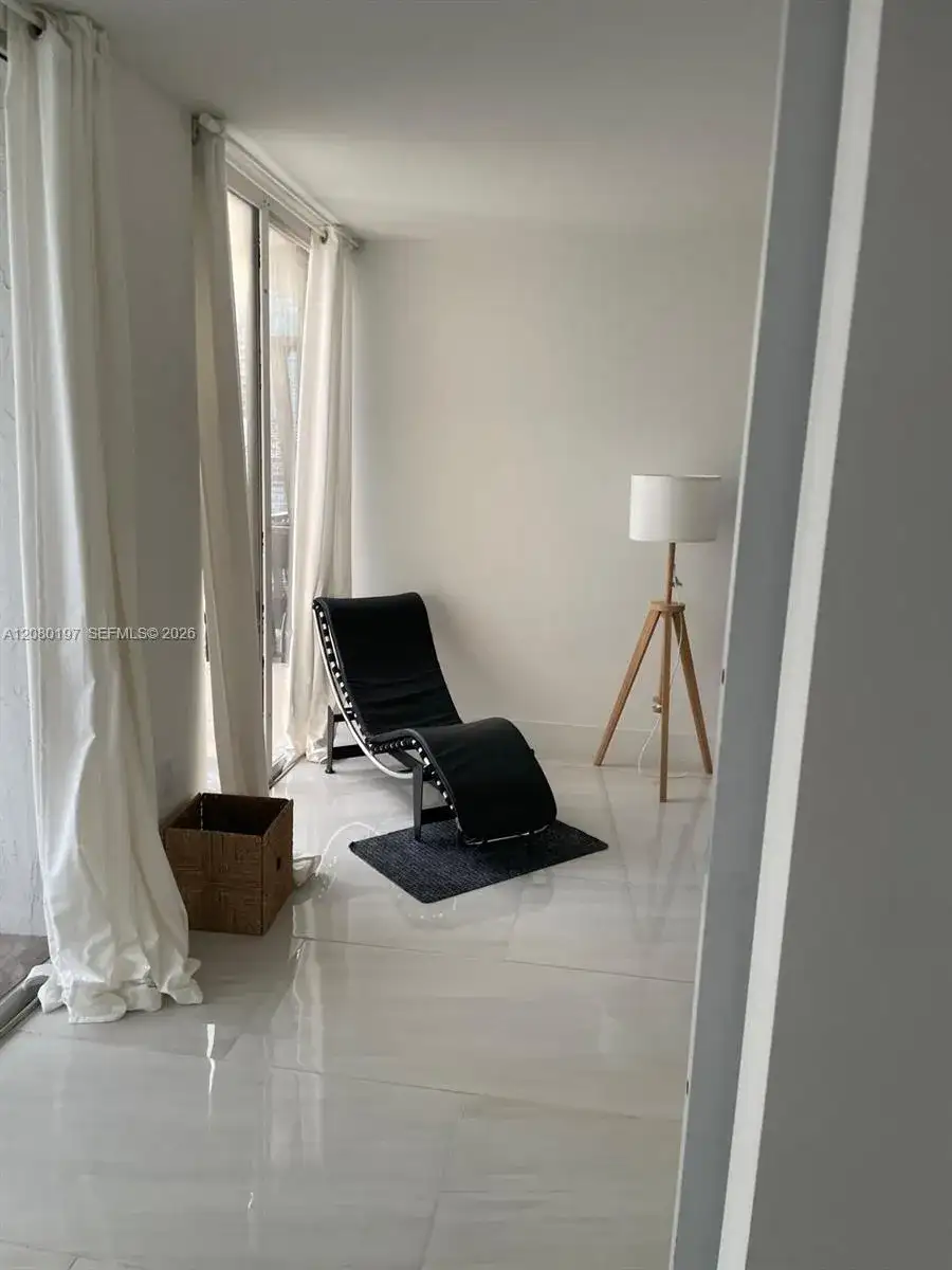 555 NE 15th St # 27K, Miami FL 33132 photo 4