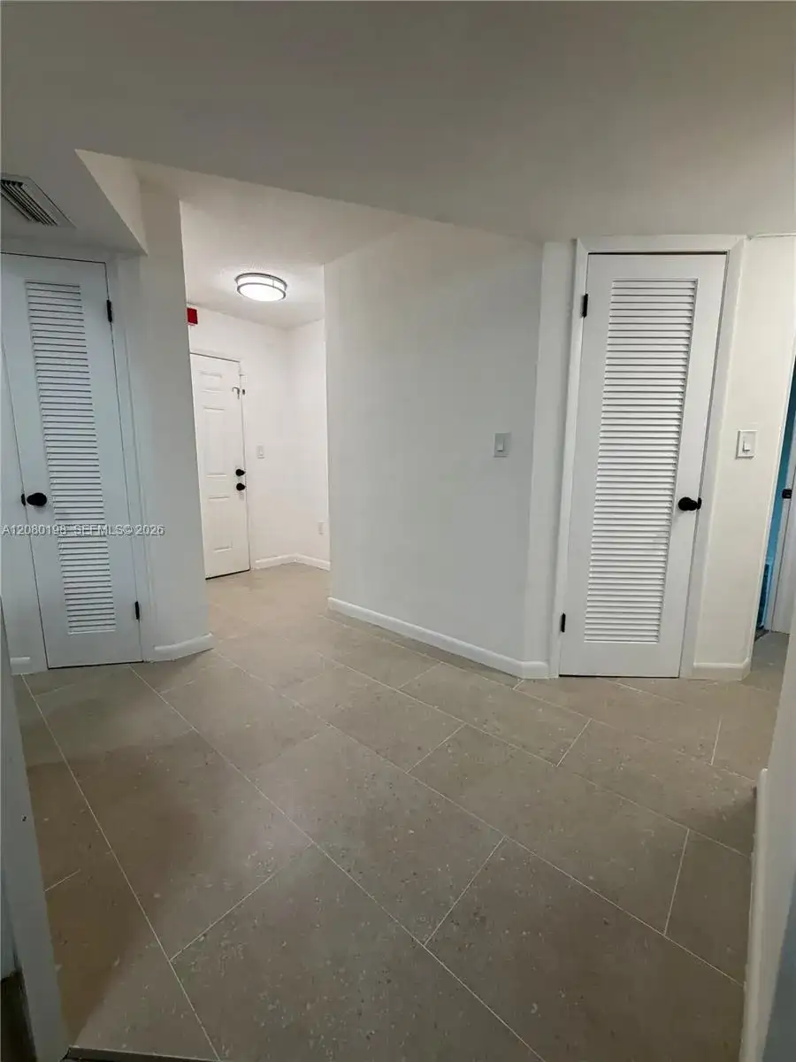 1101 NE 191st St # H101, Miami FL 33179 photo 3