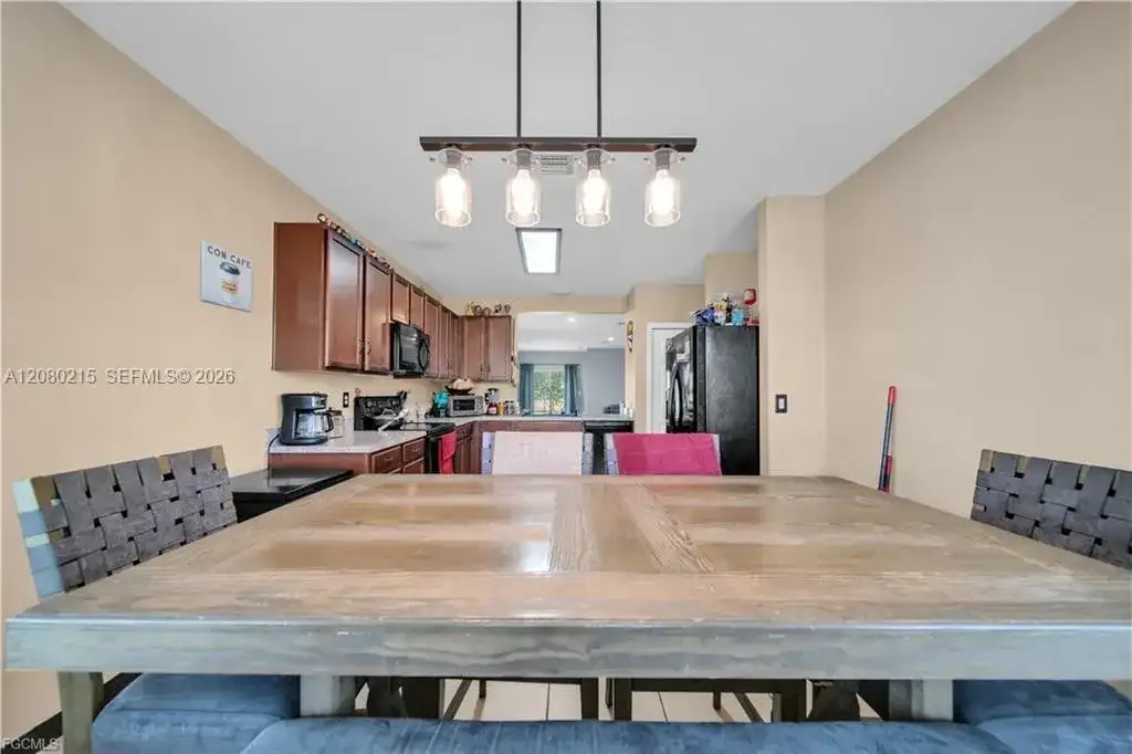 10549 Canal Brook LN, Lehigh Acres FL 33936 photo 5