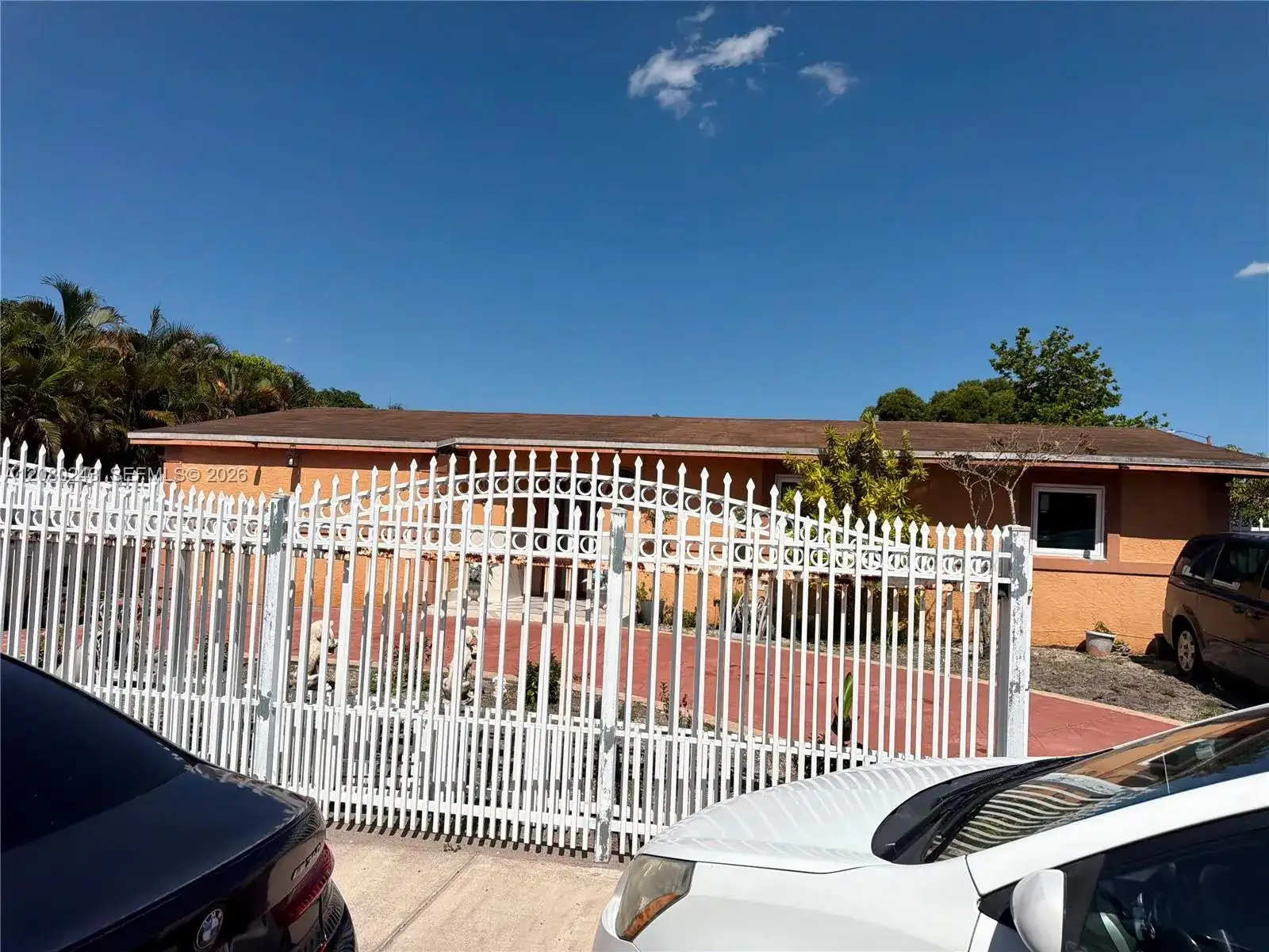 19205 NW 47th Pl, Miami Gardens FL 33055 photo 3