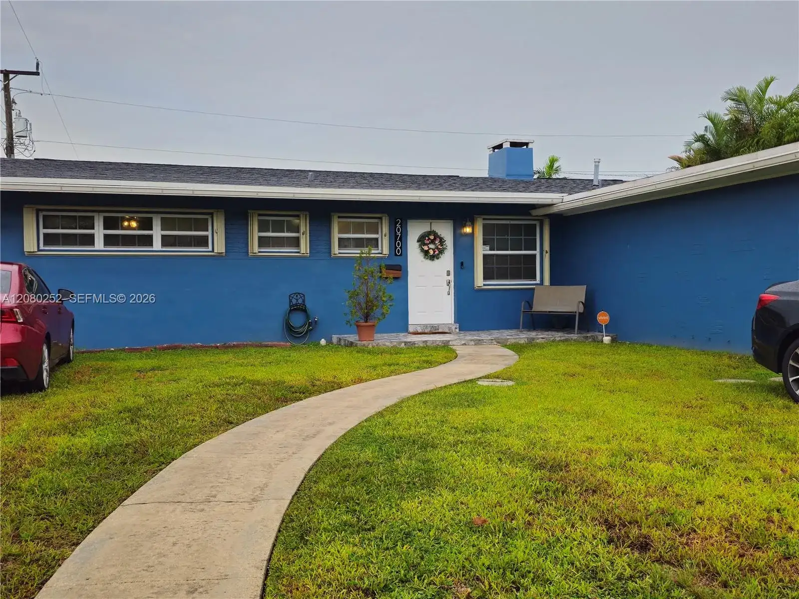 20700 Leeward Ln, Cutler Bay FL 33189 photo 2