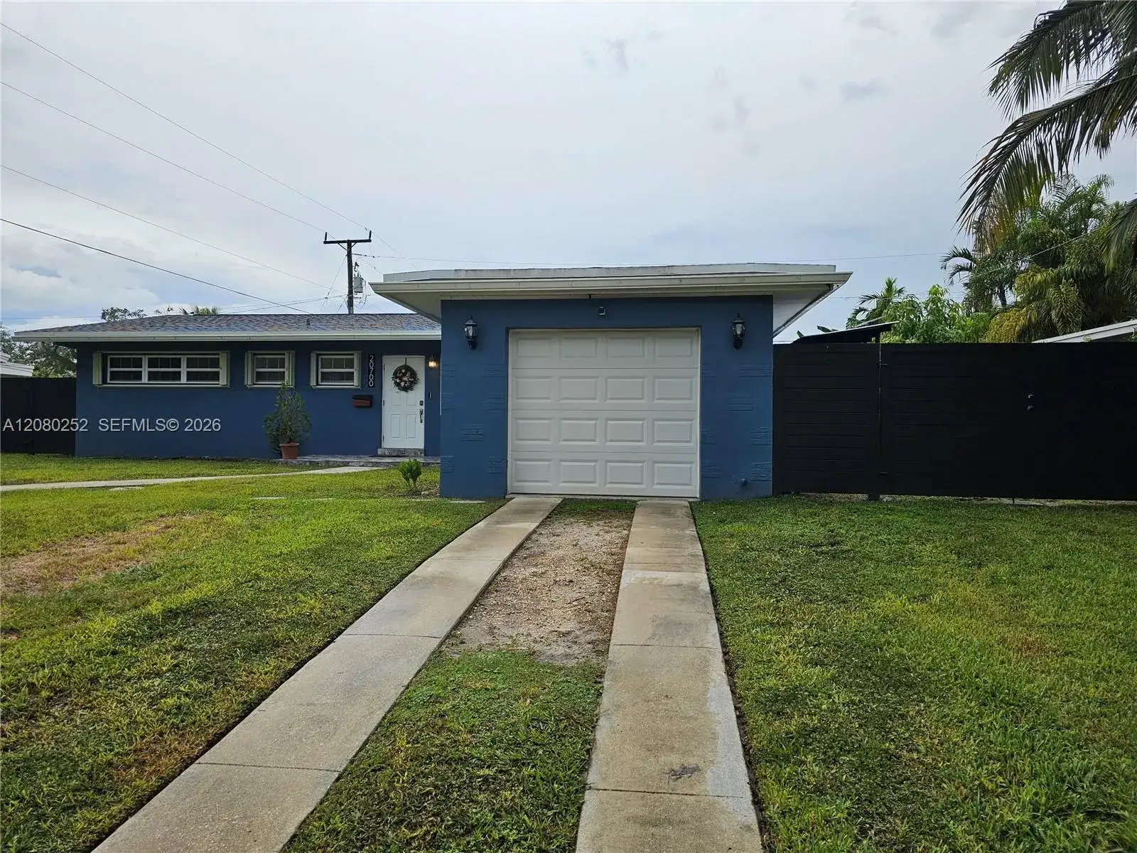 20700 Leeward Ln, Cutler Bay FL 33189 photo 5
