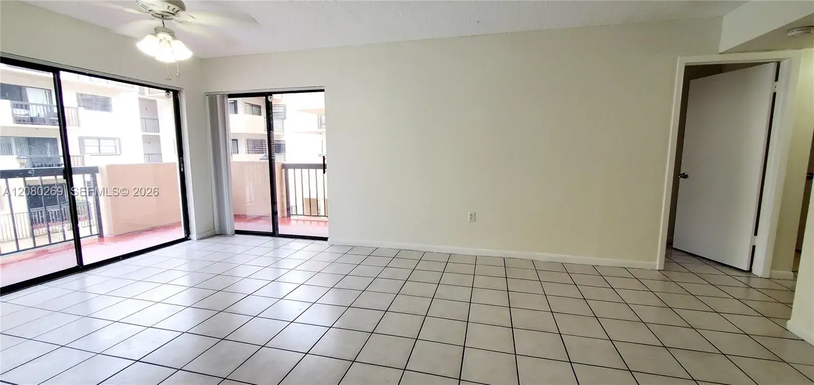 995 SW 84th Ave # 218, Miami FL 33144